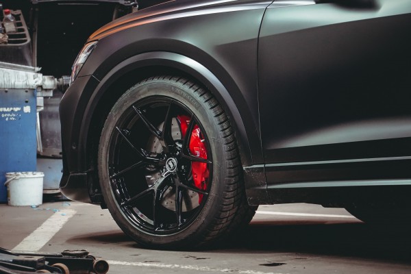 Ковані диски R22 Audi RSQ8