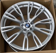 Replica LegeArtis B533 SF