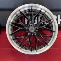 WS FORGED WS-MR033C RIM_BRUSHED_SILVER_INSUDE_SATIN_BLACK